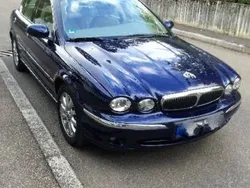 Blau metallic Gebraucht 2001 Jaguar X-type Executive Limousine | 5.990 € (Etwas zu teuer)