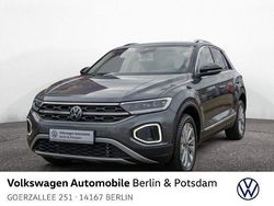 Indiumgrau metallic/schwarz Gebraucht 2024 VW T-Roc Style SUV | 27.455 € (Guter Preis)