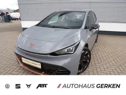 Grau Gebraucht 2023 Cupra Born Kleinwagen | 25.490 € (Fairer Preis)