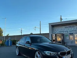 Schwarz Gebraucht 2016 BMW 330 M Sport Limousine | 27.500 €