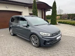 Grau Gebraucht 2020 VW Touran Highline Van / Kleinbus | 25.999 € (Superpreis)