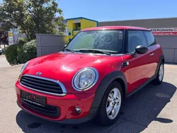 Rot Gebraucht 2013 Mini ONE Kleinwagen | 7.450 € (Fairer Preis)