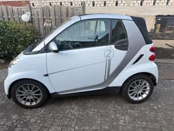 Weiß Gebraucht 2007 Smart ForTwo Cabrio Passion Cabrio | 3.950 € (Etwas zu teuer)