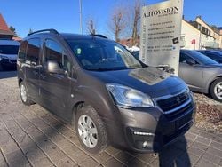 Grau Gebraucht 2016 Peugeot Partner Tepee Allure Van / Kleinbus | 5.950 € (Fairer Preis)