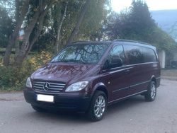 Rot Gebraucht 2008 Mercedes Vito Van / Kleinbus | 8.900 € (Teuer)