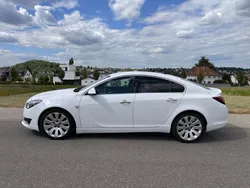 Weiß Gebraucht 2015 Opel Insignia OPC Limousine | 8.500 € (Guter Preis)