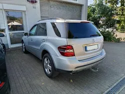 Silber Gebraucht 2007 Mercedes ML420 SUV | 13.900 €