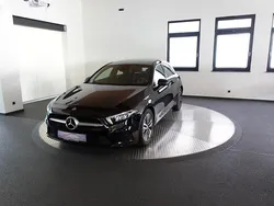 Schwarz Gebraucht 2021 Mercedes A180 Limousine | 23.800 € (Fairer Preis)