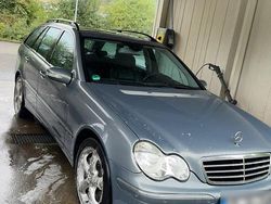 Grau Gebraucht 2007 Mercedes C230 Kombi | 3.000 € (Guter Preis)