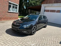 Schwarzmagic perleffekt Gebraucht 2014 Skoda Superb Ambition Kombi | 7.300 € (Fairer Preis)