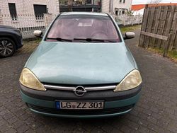 Grün Gebraucht 2003 Opel Corsa Kleinwagen | 899 € (Fairer Preis)