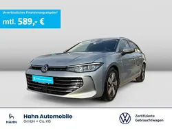 Silber Gebraucht 2024 VW Passat Elegance Kombi | 36.490 € (Superpreis)
