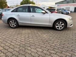 Silber Gebraucht 2010 Audi A4 Attraction Limousine | 3.999 € (Superpreis)