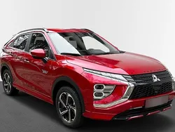 Rot metallic Gebraucht 2022 Mitsubishi Eclipse Cross Select SUV | 26.770 € (Etwas zu teuer)