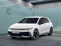 Weiß Gebraucht 2024 VW Golf VIII Style Limousine | 34.650 € (Teuer)