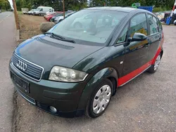 Grün Gebraucht 2000 Audi A2 Kleinwagen | 1.600 €