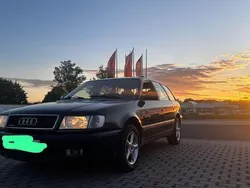 Grün Gebraucht 1992 Audi 100 Kombi | 3.850 €
