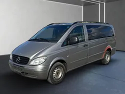 Silber Gebraucht 2008 Mercedes Viano Van / Kleinbus | 4.990 €