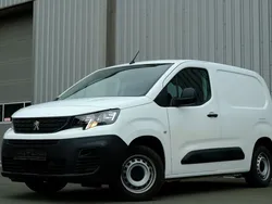 Weiß Gebraucht 2020 Peugeot Partner Van / Kleinbus | 10.540 € (Superpreis)