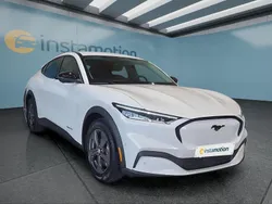 Weiß Gebraucht 2023 Ford Mustang Mach-E SUV | 33.699 € (Superpreis)