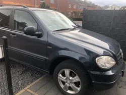 Gebraucht 2001 Mercedes ML320 SUV | 3.750 €