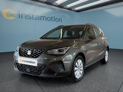 Grau Gebraucht 2024 Seat Arona Style SUV | 22.849 € (Etwas zu teuer)
