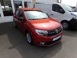 Rot Gebraucht 2018 Dacia Sandero Essentiel Kleinwagen | 6.995 € (Fairer Preis)