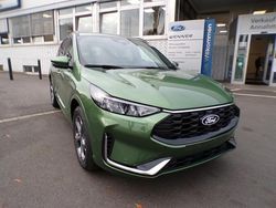 Bursting green Neu 2025 Ford Kuga ST-Line X SUV | 36.190 € (Fairer Preis)
