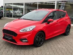 Rot Gebraucht 2019 Ford Fiesta ST-Line Limousine | 11.490 € (Superpreis)