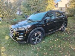 Schwarz Gebraucht 2015 Hyundai Tucson Style SUV | 12.950 € (Superpreis)