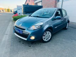 Andere außenfarben Gebraucht 2012 Renault Clio IV Dynamique Kleinwagen | 3.800 € (Fairer Preis)