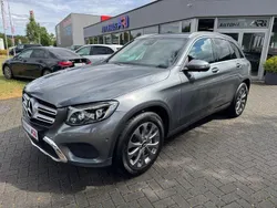 Grau Gebraucht 2016 Mercedes GLC220 SUV | 23.450 € (Guter Preis)