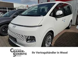 Schwarz Neu 2025 Hyundai Staria Van | 44.990 €