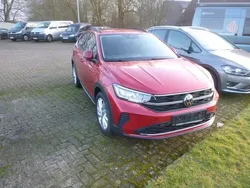 Kings red metallic Neu 2025 VW Taigo Move SUV | 28.690 € (Guter Preis)