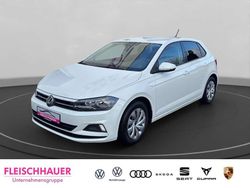 Weiss Gebraucht 2020 VW Polo Comfortline Kleinwagen | 14.440 € (Etwas zu teuer)