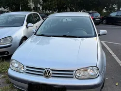 Grau Gebraucht 2000 VW Golf IV Limousine | 2.350 € (Fairer Preis)