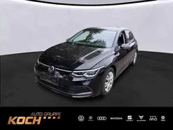 Schwarz Gebraucht 2022 VW Golf VIII Active Limousine | 23.430 € (Fairer Preis)