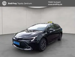 Mysticschwarz mica Neu 2025 Toyota Corolla Kombi | 34.950 €