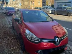 Rot Gebraucht 2014 Renault Clio IV Dynamique Limousine | 3.100 €