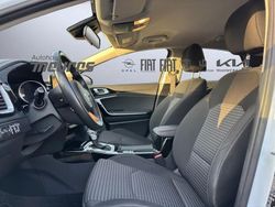 Weiß Gebraucht 2022 Kia XCeed Vision SUV | 19.488 € (Fairer Preis)