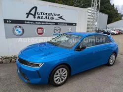 Blau Gebraucht 2023 Opel Astra Elegance Limousine | 22.980 € (Guter Preis)
