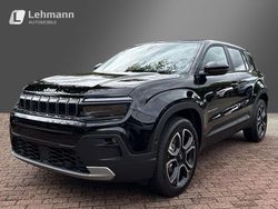 Volcano black Neu 2026 Jeep Avenger Summit SUV | 33.490 €