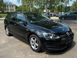 Schwarz Gebraucht 2016 VW Golf VII Trendline Kombi | 6.690 € (Fairer Preis)