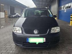 Blackmagic Gebraucht 2005 VW Touran Trendline Van / Kleinbus | 2.350 € (Guter Preis)