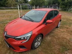 Rot Gebraucht 2021 Renault Clio V Techno Limousine | 14.500 € (Fairer Preis)