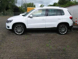 Pure white Gebraucht 2015 VW Tiguan LOUNGE SUV | 14.800 € (Fairer Preis)