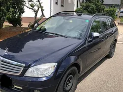 Blau Gebraucht 2008 Mercedes 220 Kombi | 5.900 €