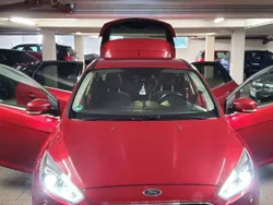 Rot Gebraucht 2017 Ford Focus Titanium Kleinwagen | 10.300 € (Fairer Preis)
