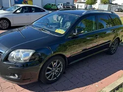 Schwarz Gebraucht 2007 Toyota Avensis Travel Kombi | 2.490 € (Fairer Preis)