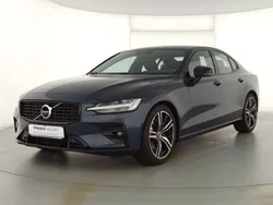 Blau Gebraucht 2023 Volvo S60 R-Design Limousine | 32.450 € (Superpreis)